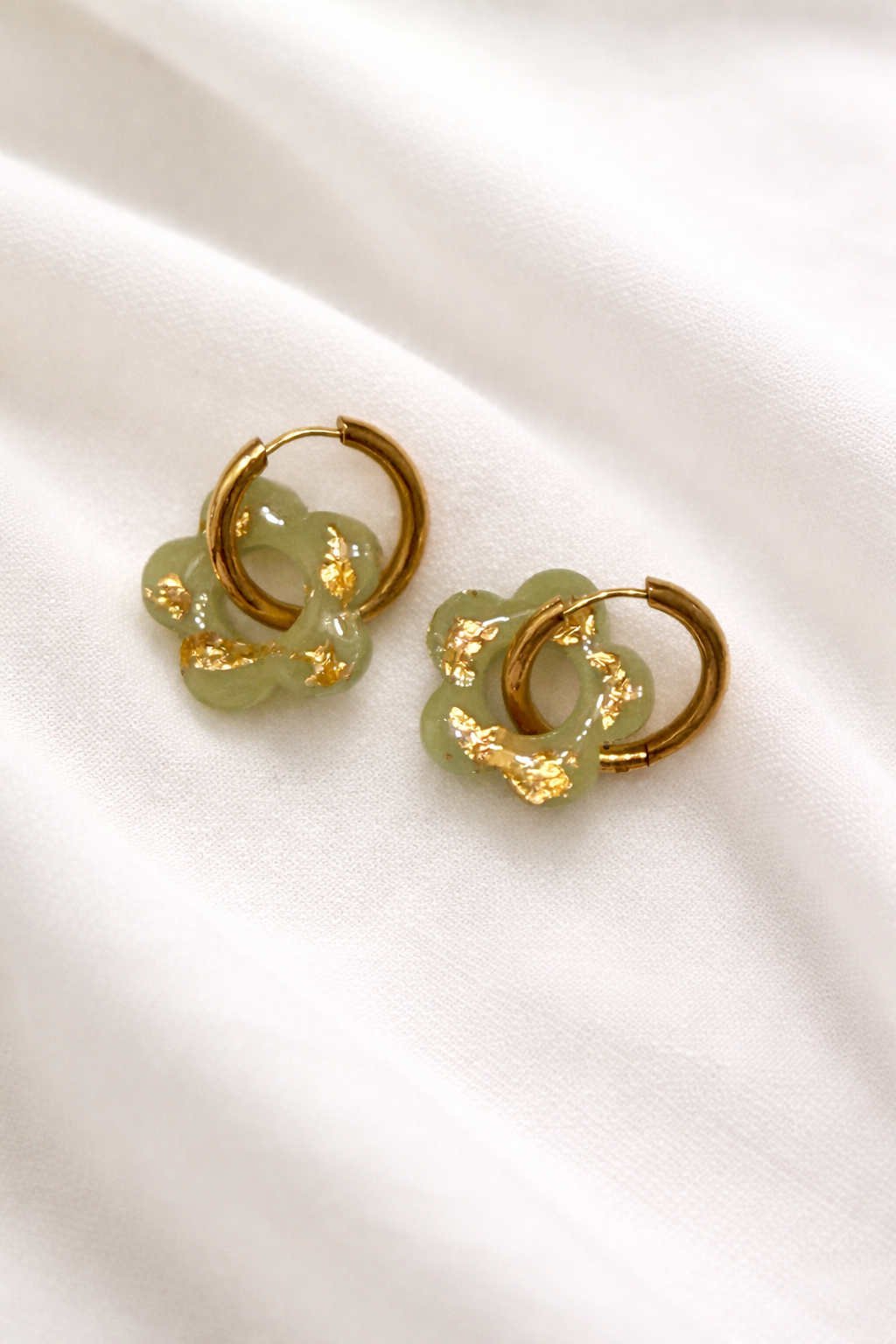 Boucles d'oreilles ALEXANDRA - Vert Sauge, éclat d'or
